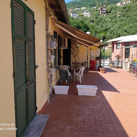 Casa Vacanza Oasi Tranquilla La Spezia Esterno foto